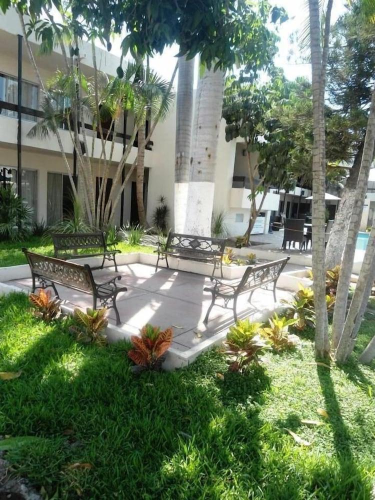El Dorado Hotel Los Mochis Bagian luar foto